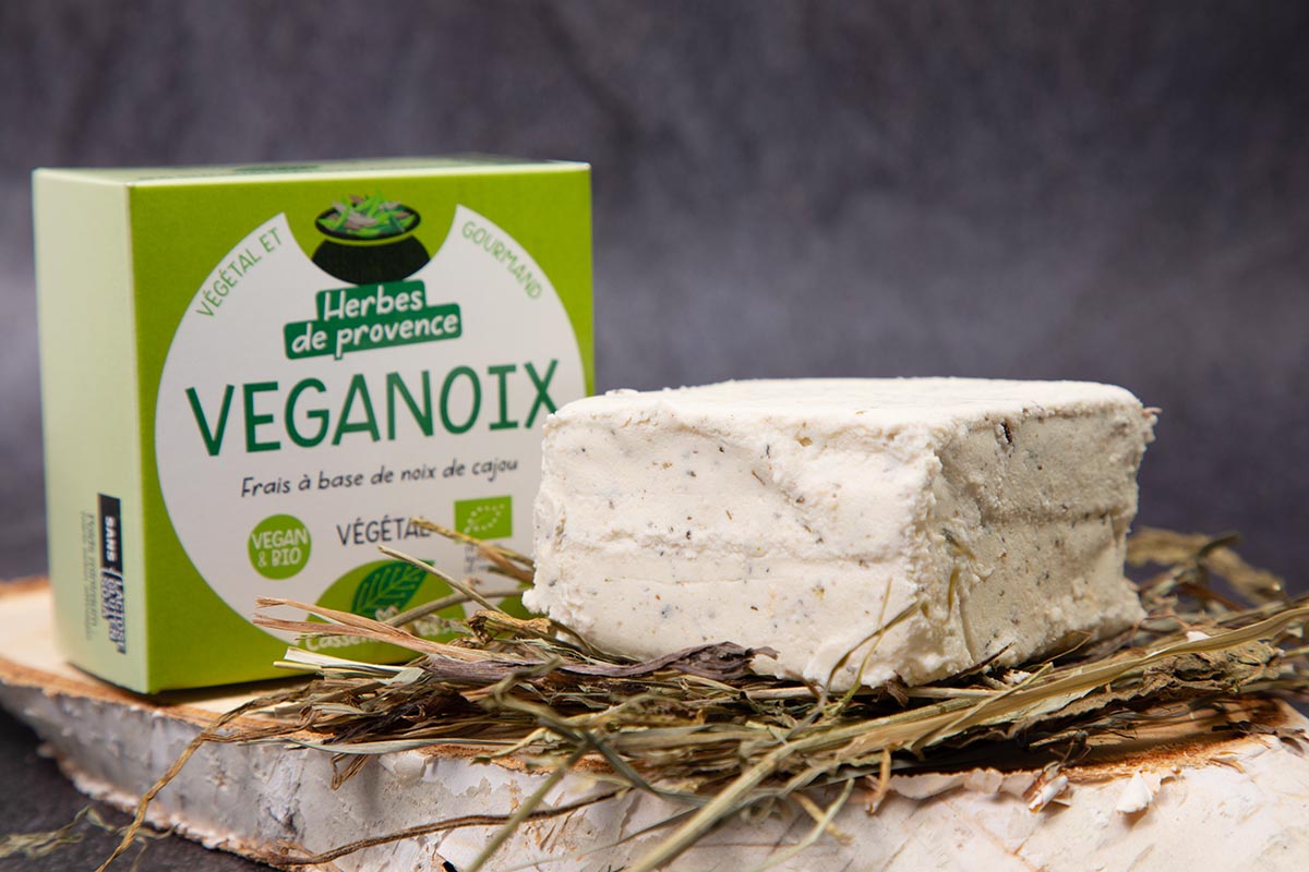 Casse Noisettes Les Veganoix Herbes de Provence fromage végétal 125g