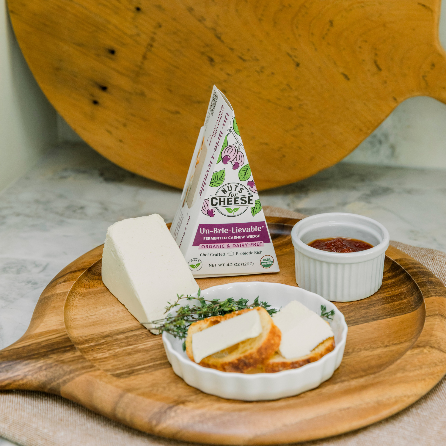 Nuts For Cheese Un-Brie-Lievable fromage cajou brie doux