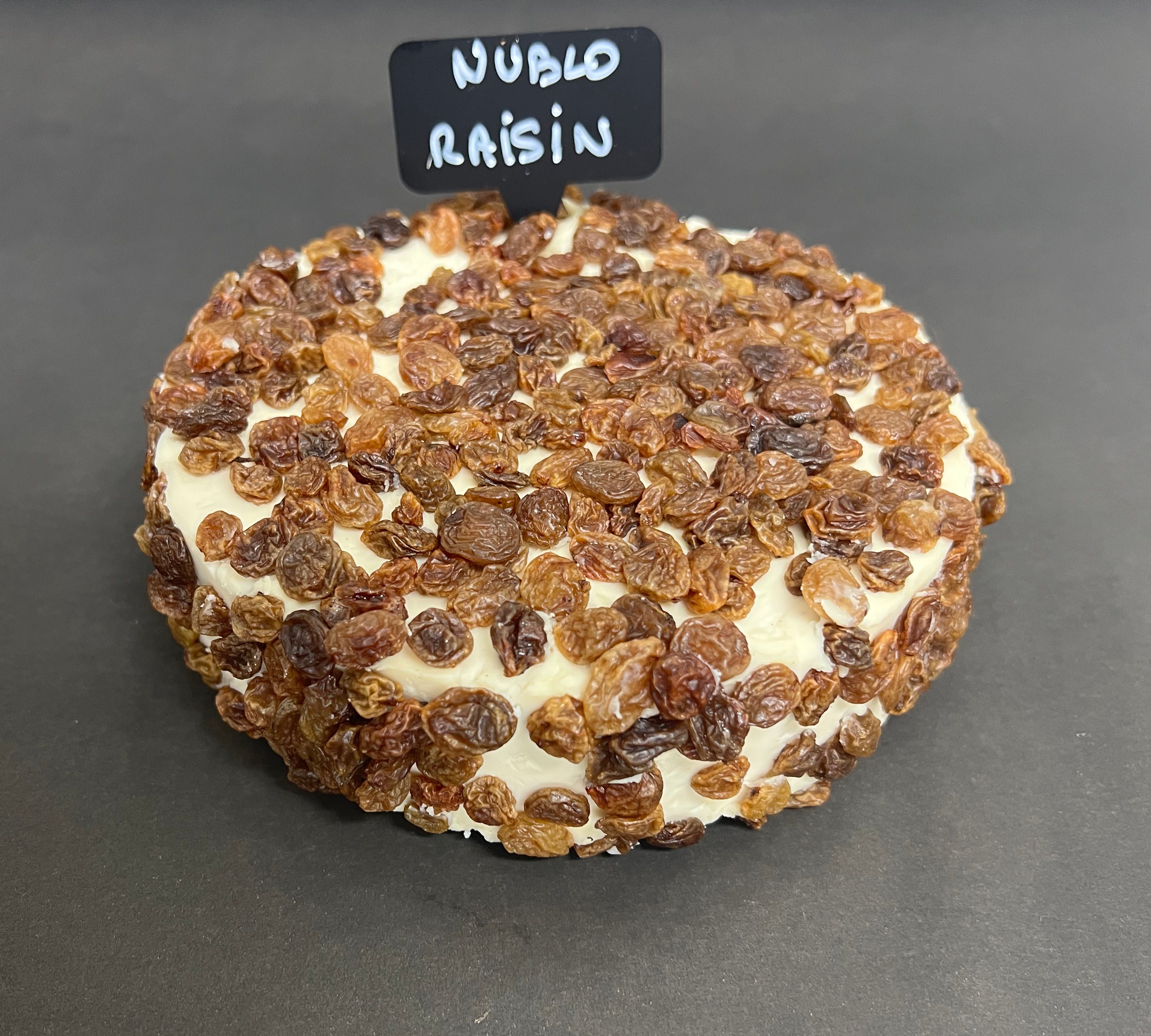 Casse Noisettes Les Nublos Nublo Raisin fromage végétal 14cm